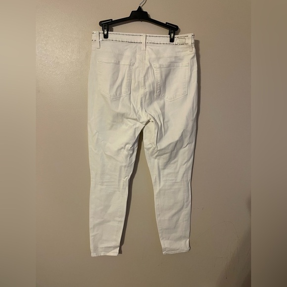 PAIGE White Studded Imperial Hoxton Ankle Jeans 32 - Picture 4 of 6